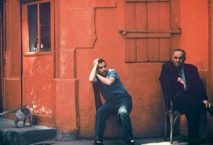 Rote Hauswand in Istanbul