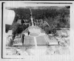 Oranienbaum (b. Dessau)