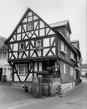 Braunfels, Burgweg 1