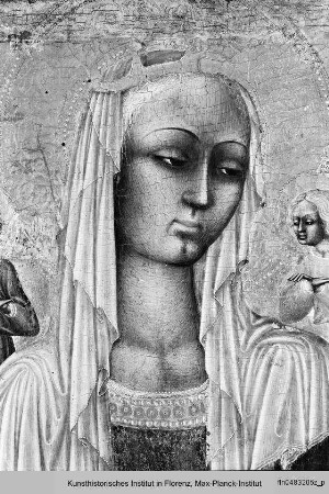 Triptychon mit Aufsätzen: Maria mit dem Kind, Johannes dem Täufer und dem seligen Pietro Crisci : Mitteltafel: Thronende Maria mit dem Kind