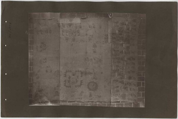 Photographie eines Lienzo mit Hieroglyphen