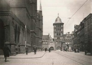 Nördliche Stadtbefestigung, Burgtor, Burgtorbefestigung, Marstallgefängnis, Zöllnerhaus