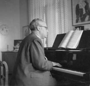 Porträt Kapellmeister Wilhelm Hübner