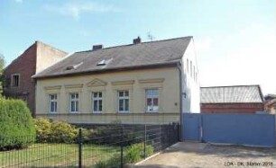 Hofanlage & Wohnhaus & Scheune & Stall; Berlin, Pankow