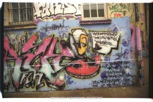 MIRKO! | FCK | ...TWO ToNE ARMY... | MESS WITH THE BeST, DIE LIKE THE ReST... iN THE GHETTO... | SALLY {HERZ} | {PEACE} | ATOM HERK ATEK WOW, RMA SKeNAH, PUNK ORK ENTeR, CASH ROMEO, RAL, TRIAL, ...DSU, WESPINKA, BAYS, SUPE, ...TPM, WP, WB CREW ...NEST...