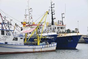 Boote im Hafen von Alt-Nessebar : Aufgenommen am 19. Mai 2011 im kleinen Fischereihafen von Alt-Nessebar