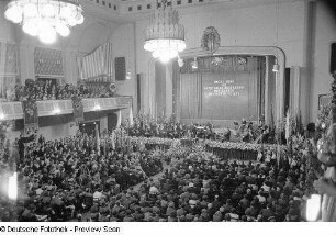 Podium und Publikum der Bachfeier