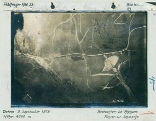 Foto des Geländes zwischen Halles und Cléry-sur-Somme (Luftbild)