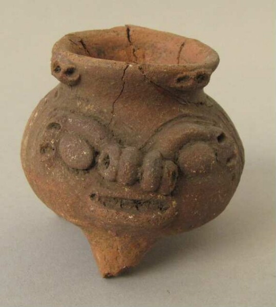 Clay vessel