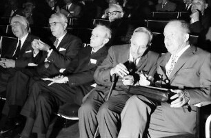 12. Tagung 1962 Physik; Eröffnung 25.6.1962: Nils Bohr, Harold C. Urey, Paul Dirac, James Franck, R. Mecke