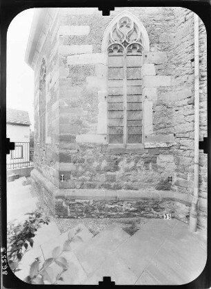 Erfurt-Altstadt, Fischersand. Brunnenkirche (Baubeginn 1253, Wiederherstellung 1880-1890, Umgestaltung 1954-1956). Teilansicht von Nordost