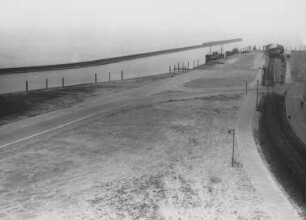 Neue Zufahrtsstraße zur Mole Norddeich/Nordsee