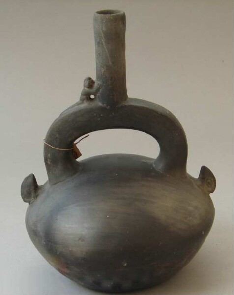 Clay vessel