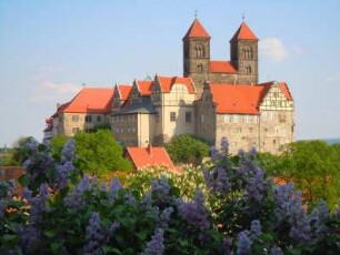Quedlinburg - Stiftskirche : Stiftskirche vom Münzenberg, aufgenommen am 30. April 2014 in Quedlinburg. Foto Uwe Gerig