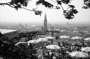Freiburg: Dattler-Terrasse mit Stadtblick auf Münster