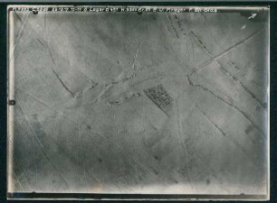 Foto des Geländes östlich von Saint-Léger südöstlich von Arras (Luftbild)