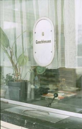 Gäubahn Stuttgart West Empfangsgebäude Stuttgart-West Fahrkartenausgabe ahnhofsgaststätte