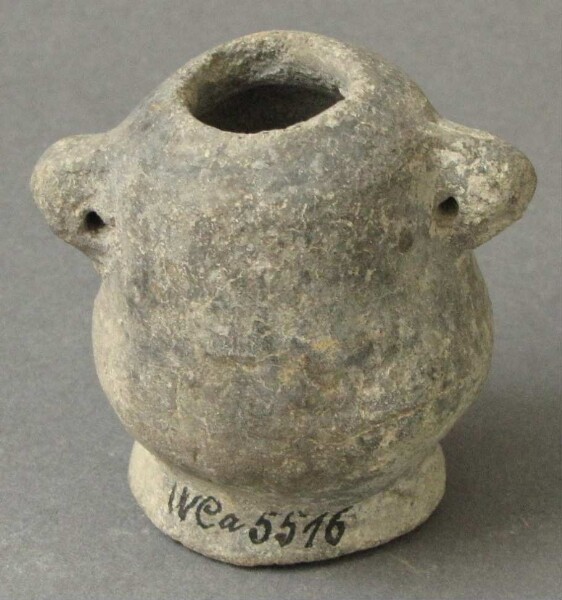 Clay vessel