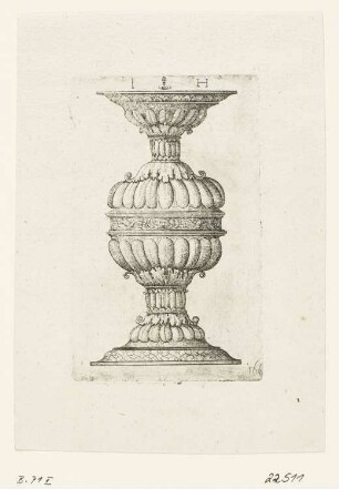 Deckelbecher