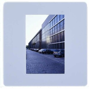 Berlin, AEG-Turbinenfabrik : Westfassade