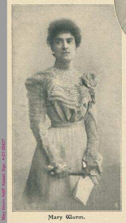 Porträt von Mary Wurm