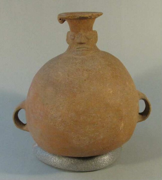 Clay vessel