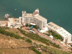 Hotelanlage am East Beach, Blick vom "Upper Rock"