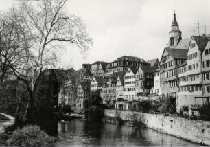 Tübingen am Neckar mit dem Hölderlinturm