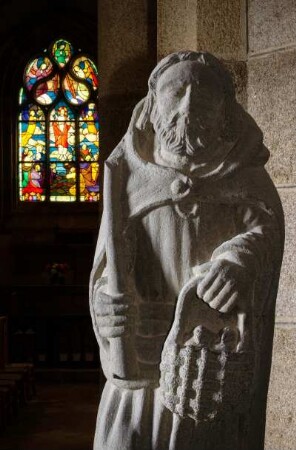Frankreich. Bretagne. Finistere. Lambader. Chapelle Notre Dame. 15 Jahrhundert. Granitfigur 16 Jahrhundert. Stammt von einem alten Calvaire