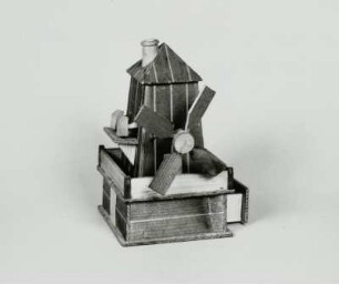 Spielzeugwindmühle mit Hammerwerk