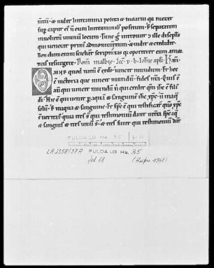 Lectionarium Missae — Initiale O, Folio 68recto