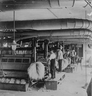 Hechelei (maschinell) : Technikgeschichte | Technologie | Fasern, Gespinste und Gewebe | Leinenindustrie, Flachsspinnerei | Flachsspinnerei H. C. Müller