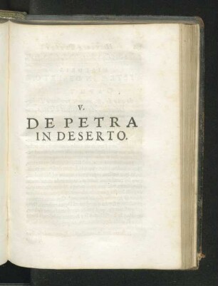 V. De Petra in Deserto.