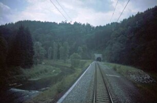 Rottweil Tunnelportal Tiersteintunnel Führerstandsmitfahrt auf 221 104