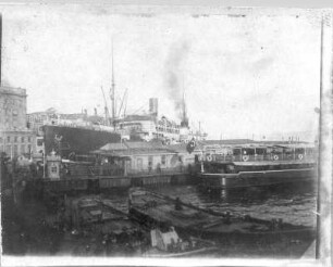 Türkei. Hafen (wahrscheinlich in Konstantinopel)