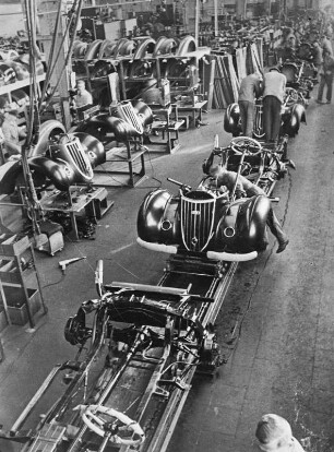 Chemnitz, Auto-Union AG, Wanderer-Werk, Montageband