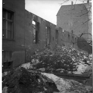 Negativ: Trümmer, Menzelstraße 11, 1954