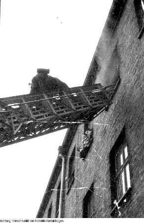 Dresden. Feuerwehr, Brandschutzübungen, Leitstelle, etc., Mai 1964