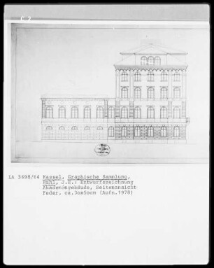 Kassel & Akademiegebäude