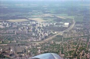 Berlin: Sektorengrenze, Mauer, Wilhelmsturm, Märkisches Viertel