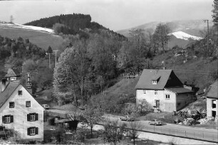 Buchenbach: Unteres Höllental mit B 31