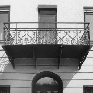 Weilburg, Bahnhofstraße 13