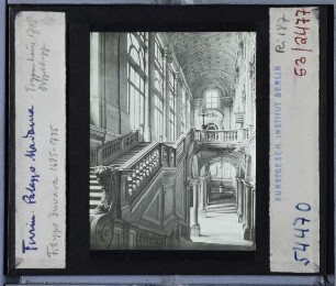 Turin, Palazzo Madama : Treppenhaus