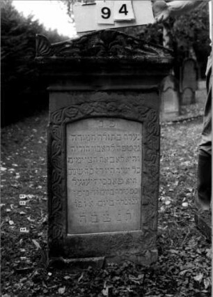Grabstein 94