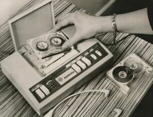 Diktiergerät "minifon office" der Telefunken AG