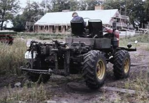 Allradschlepper RTA 60 Typ "Bornim"; Versuchsmuster VII bei der Erprobung.