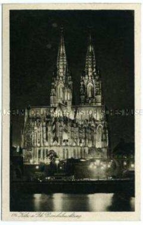Der Kölner Dom bei Nacht