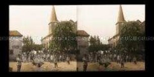 Soldatengruppe ander Kirche in Nantillois