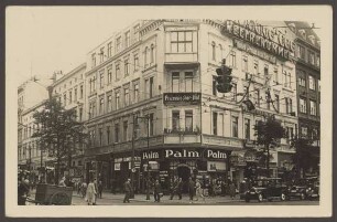 Ansichtskarte Stresemannstraße 88 mit Hakenkreuz-Fahnen