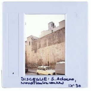 Bisceglie, St. Adoeno : Nordflanke, von Nordwesten